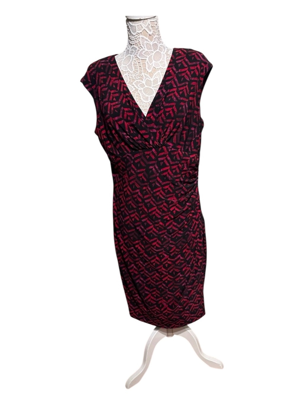Ralph Lauren Black & Red Patterned Sleeveless V-Neck Dress